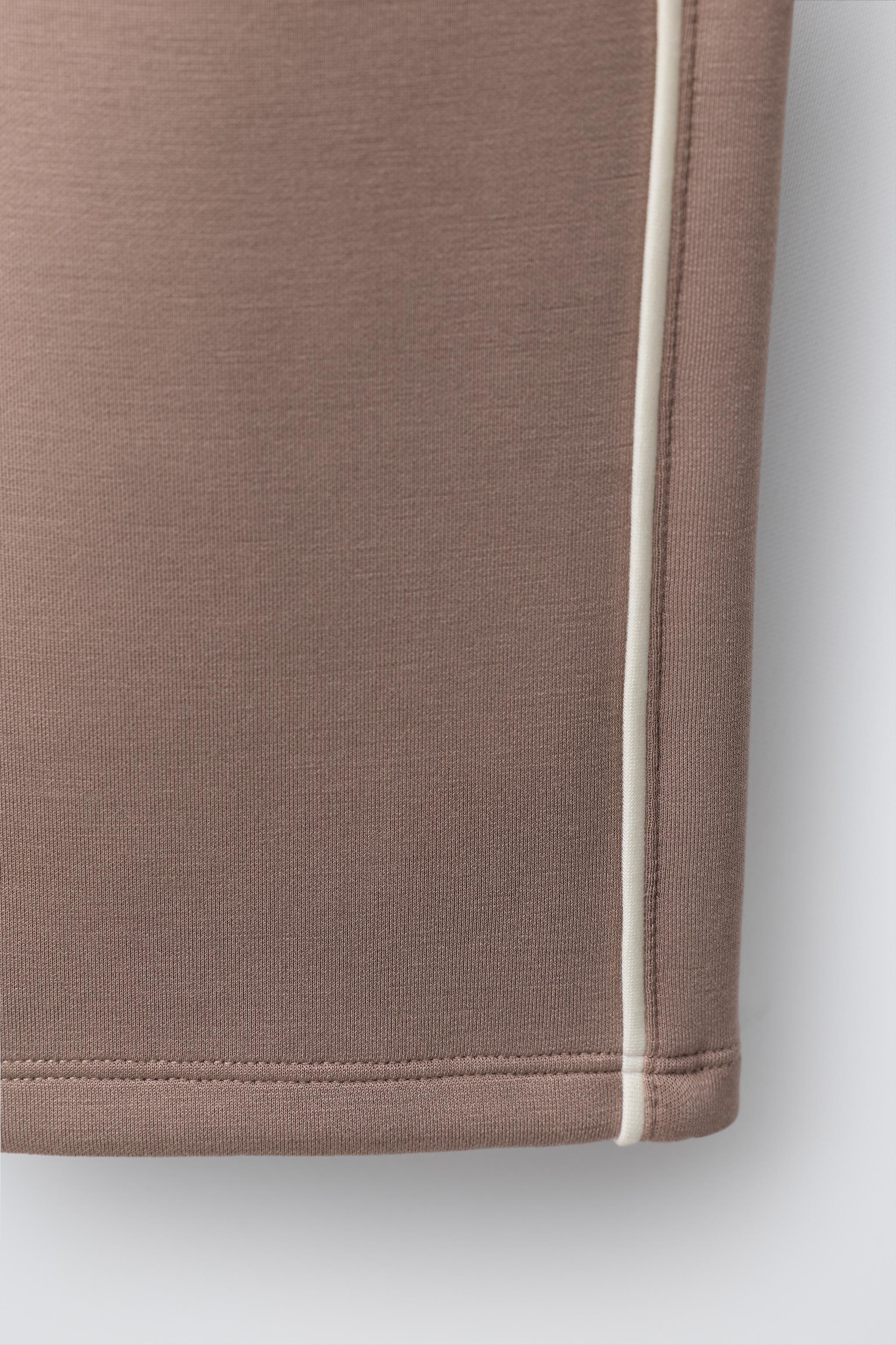 PANTALON À JAMBES LARGES SPORTIF CONTRASTE